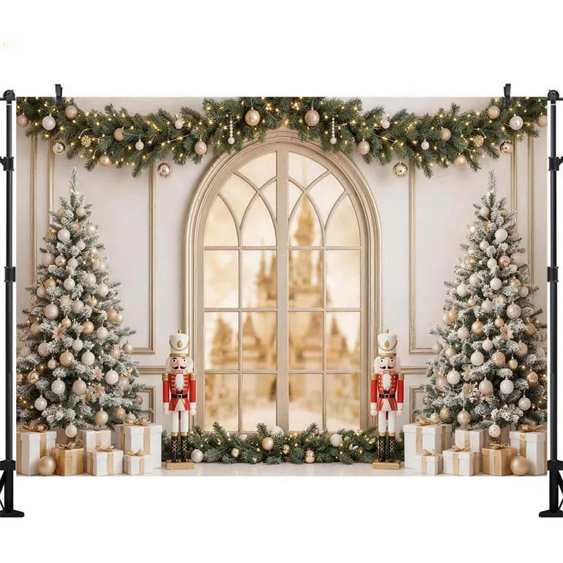 Fundo de Janela em Arco de Natal LS com Pinheiros, Lanternas e Caixas de Presente para Fotos de Crianças e Família, Acessórios de Natal