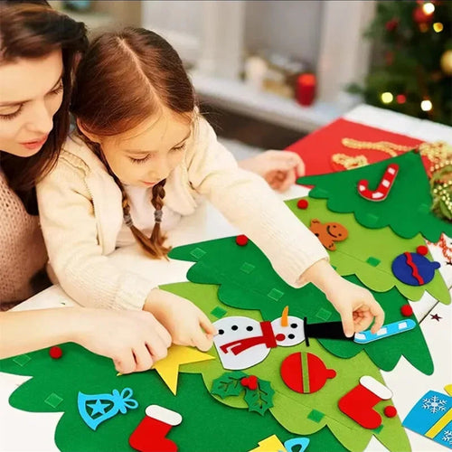 Árvore de Natal de Feltro Iluminada