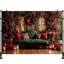 Fundo de Parede Vintage de Natal LS com Janela de Inverno, Cortina Vermelha, Aldeia Nevada, Lua, Mapa do Papai Noel e Foguete - Decorações de Natal